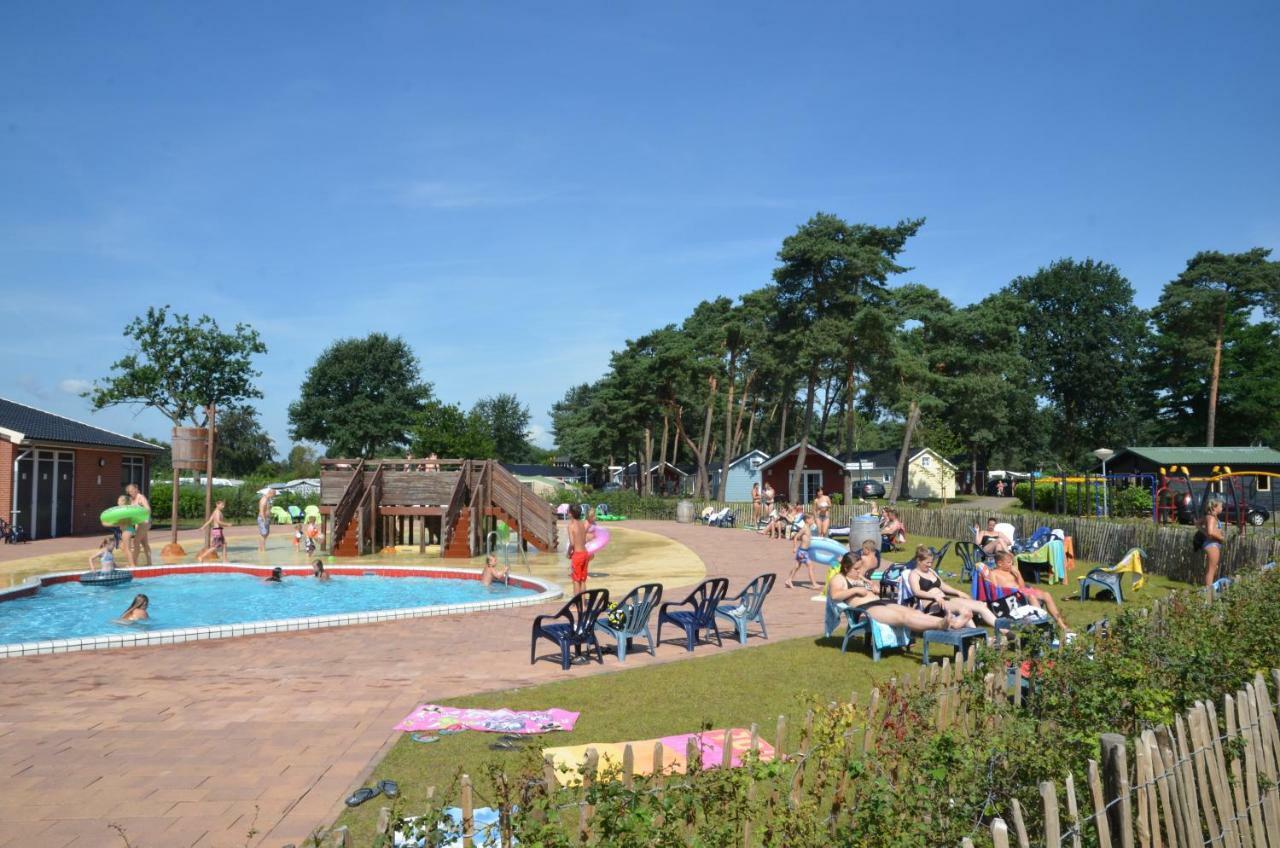 Lodge 4 Personen Camping De Molenhof Reutum エクステリア 写真